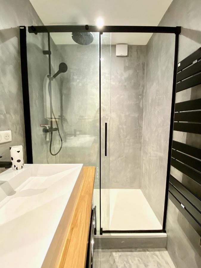 Acamar, Appartement En Front De Mer Avec Parking Privee Courseulles-sur-Mer Luaran gambar