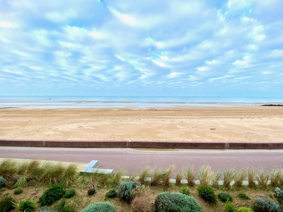 Acamar, Appartement En Front De Mer Avec Parking Privee Courseulles-sur-Mer Luaran gambar